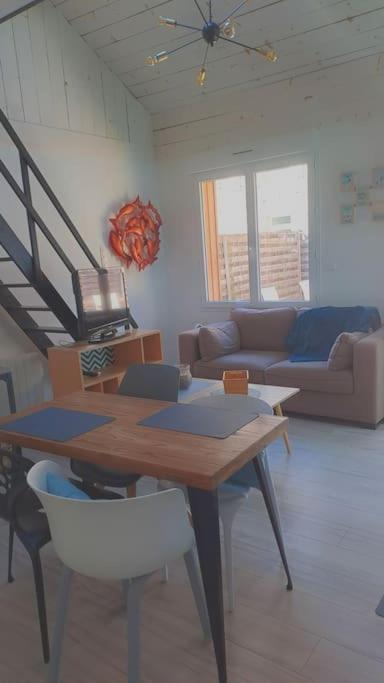 Charmante Petite Maison A 2 Pas De La Mer Maison 6 ビニック エクステリア 写真