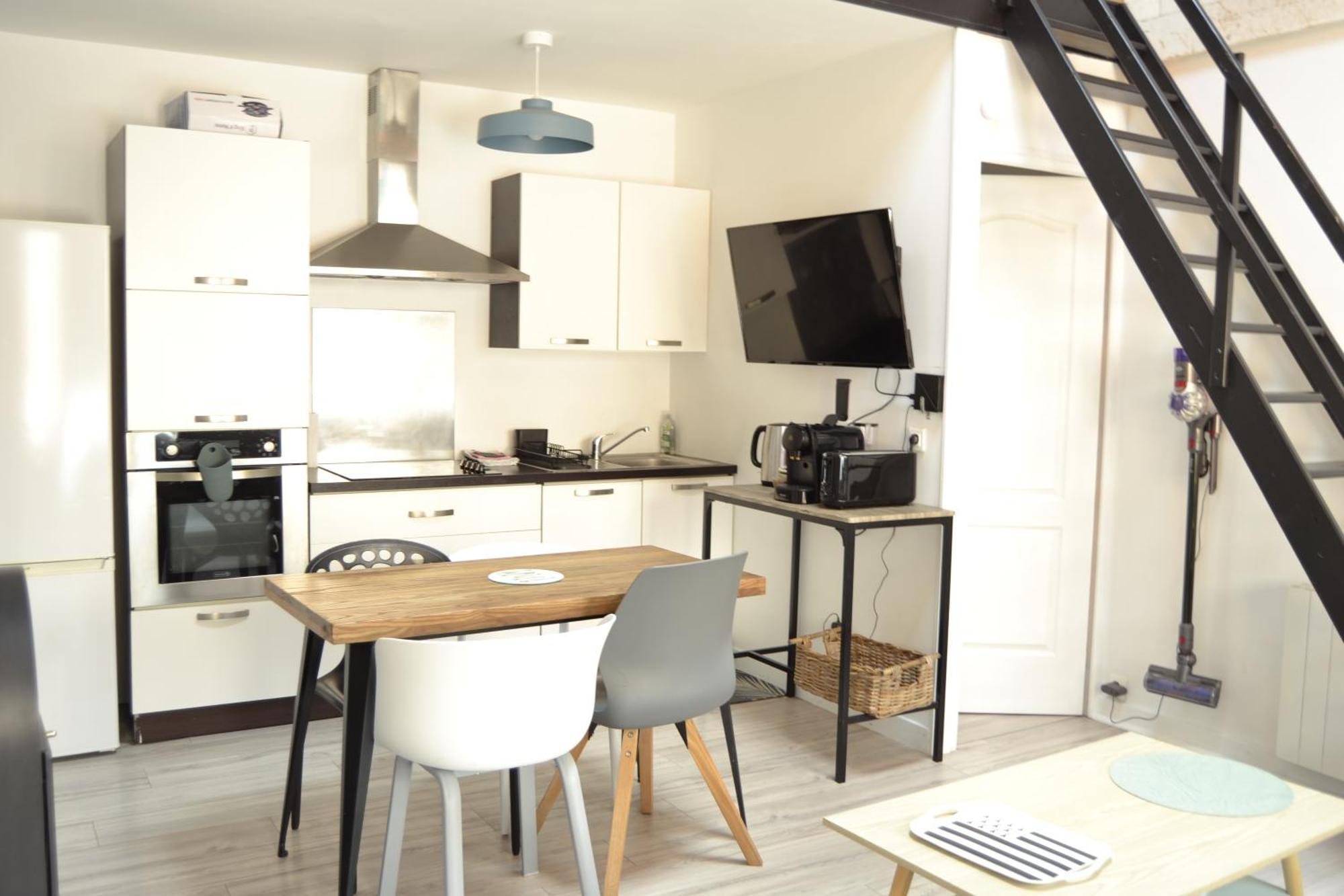Charmante Petite Maison A 2 Pas De La Mer Maison 6 ビニック エクステリア 写真